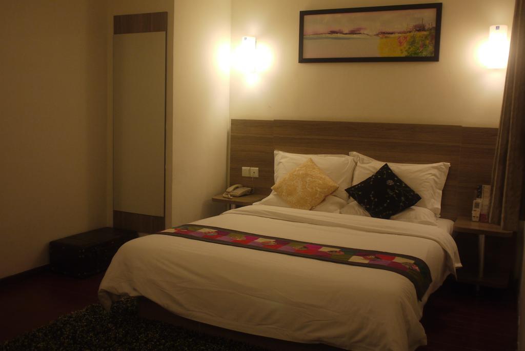 Revive House Hotel Guangzhou Shang Xia Jiu Zimmer foto